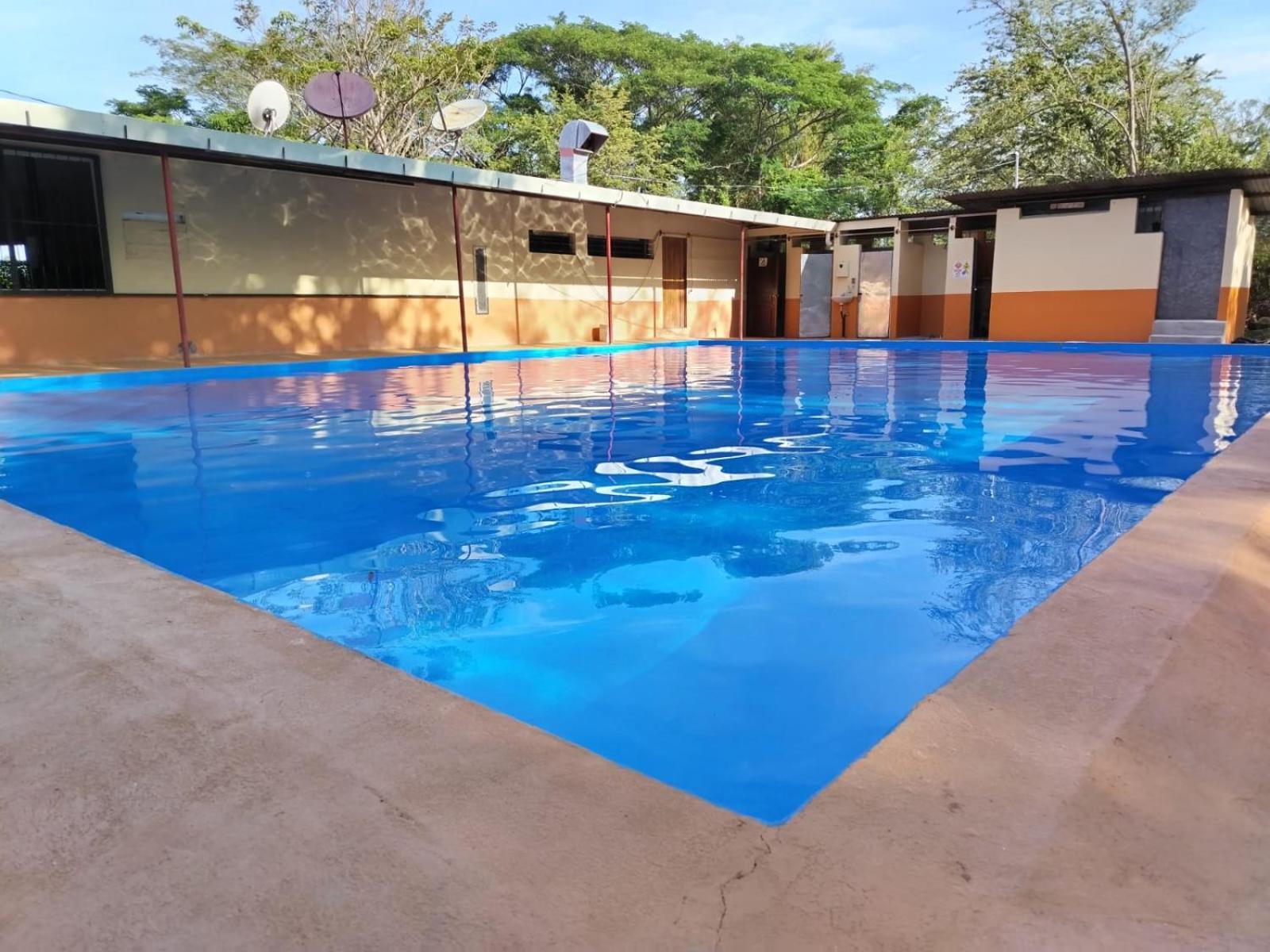ليبيريا El Cocobolo Food&Rest Room 6 Bed And Breakfast Wifi Ac Pkg Gratis المظهر الخارجي الصورة